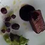 سرو استیک پنج میلیاردی در یک رستوران!